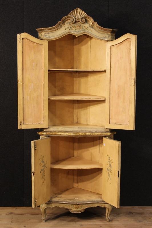 19th Century Antique Lacquered And Painted Venetian Corner Cupboard