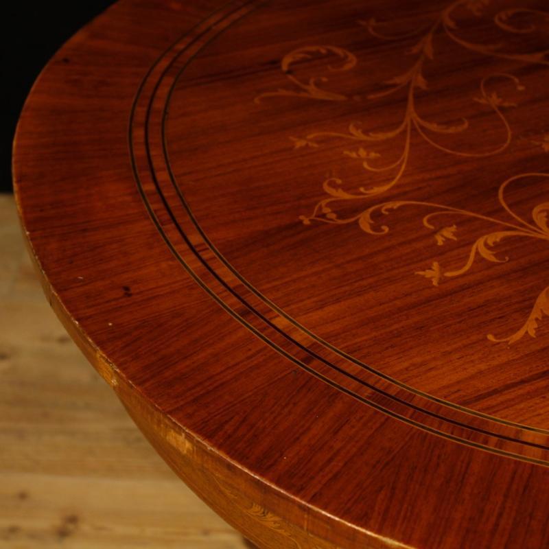 Italian Inlaid Dining Table In Rosewood, Walnut, Maple, Mahogany, Fruitwood in Louis XVI Style 20th Century
