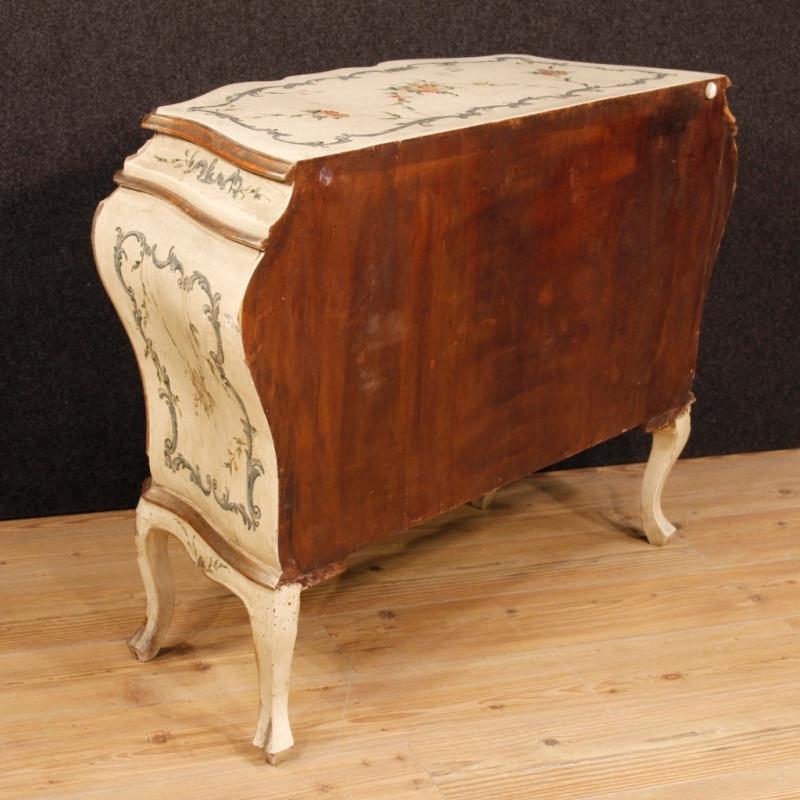 Venetian Dresser In Lacquered, Silvered And Painted Wood With Floral Decorations
