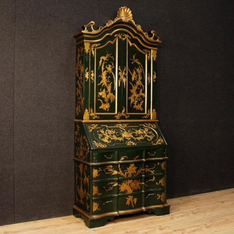 Venetian Trumeau In Lacquered And Gilt Wood From 20th Century