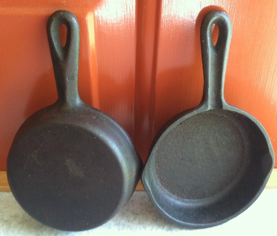 2 Vintage Miniature Cast Iron Fry Pan Ashtrays ~