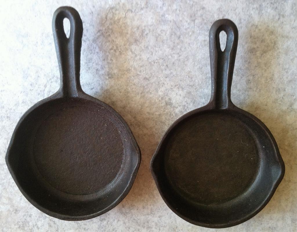 2 Vintage Miniature Cast Iron Fry Pan Ashtrays ~