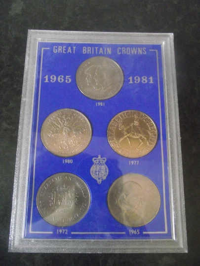 Collection of British Crowns 1965 - 1981 in collectors cas