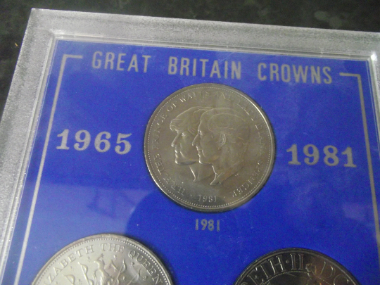 Collection of British Crowns 1965 - 1981 in collectors cas