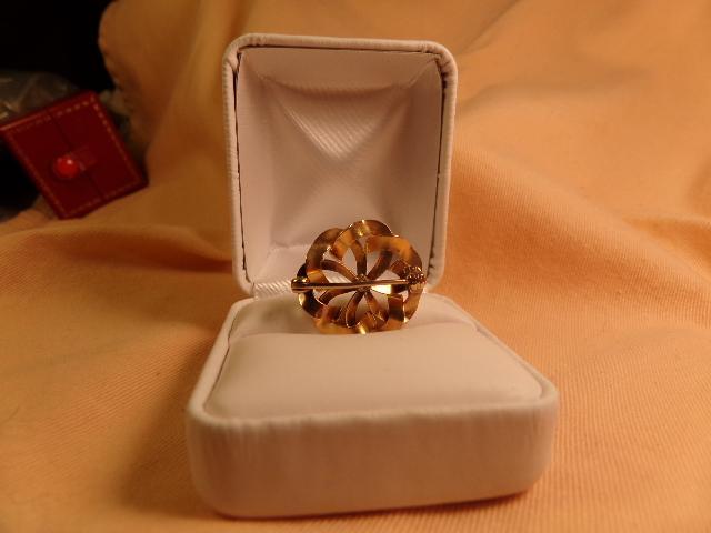 Victorian Diamond and Enamel Gold Brooch