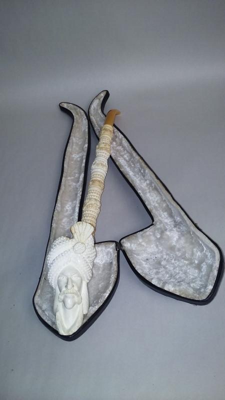 RARE Meerschaum Pipe Hand Carved Beautiful Decorative pipe