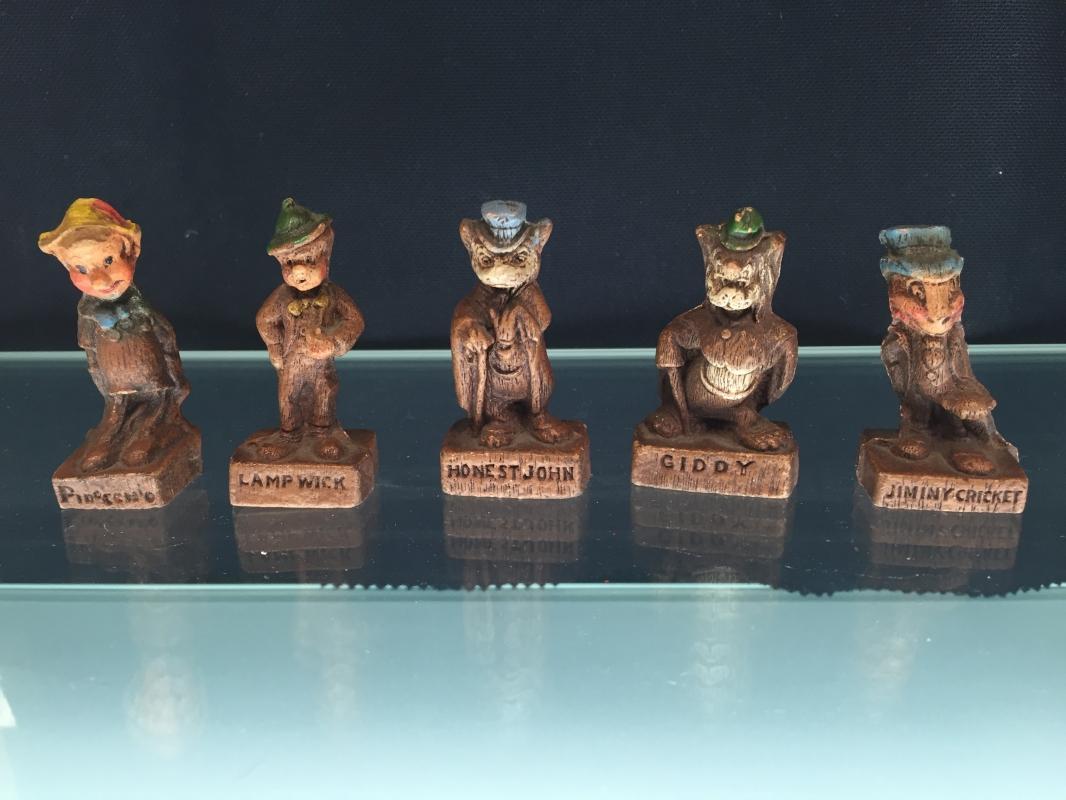 Walt Disney Mini Figurines