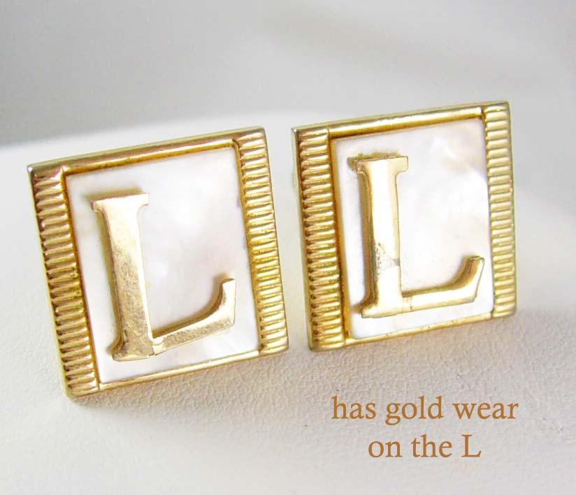 Letter Cuff links Vintage Initial L MOP Cufflinks Alphabet Letter Monogram Signet Shirt Accessory personalized jewelry