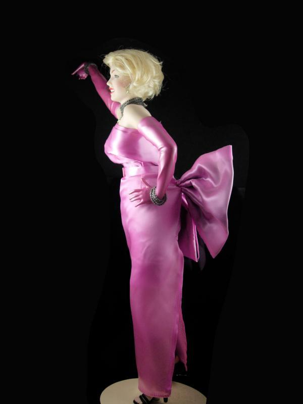 Marilyn Monroe doll pink dress 18