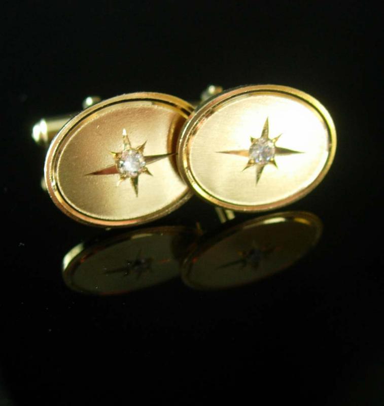 Eye Catching Starburst Cufflinks Vintage Rhinestone Jewelry gold tuxedo cuff links mens formal wear diamond cut center wedding accessory