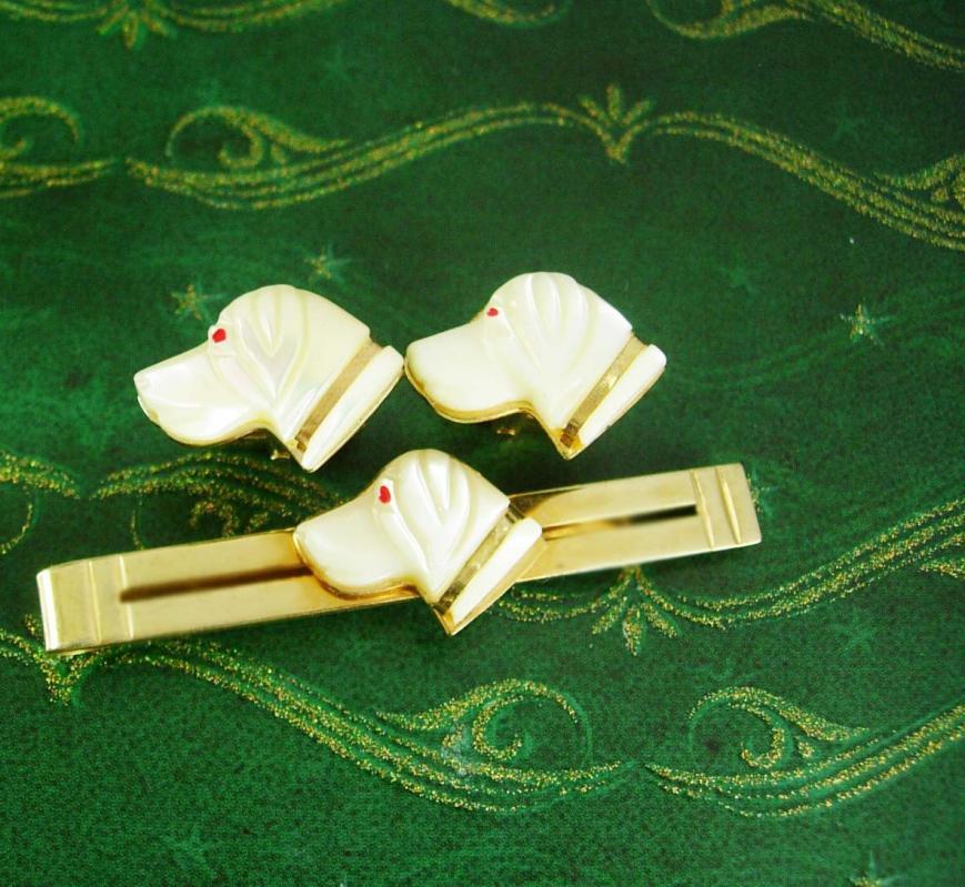 Awesome golden retriever dog cufflinks Vintage Irish setter Anson dog show animal canine figural mans best friend carved mother of pearl mop