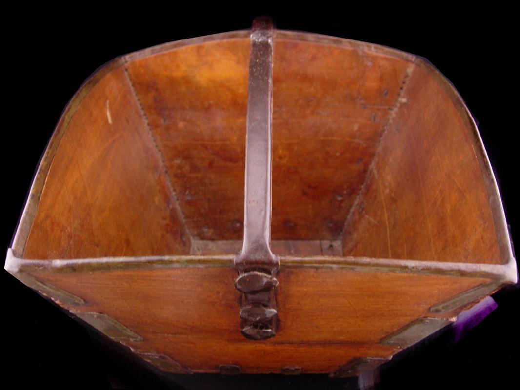Primitive basket / chinese rice basket / wooden handle / wedding basket / asian rice bucket / handmade basket / rice collector / wood basket