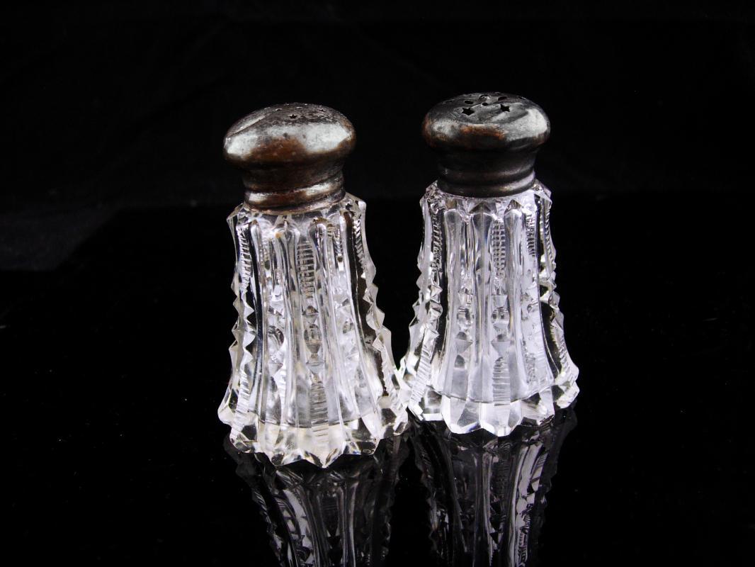 1800's salt pepper / Moon stars holes / Antique salt pepper / sterling tops / Cut Crystal /american brilliant Victorian Salt Pepper Shaker