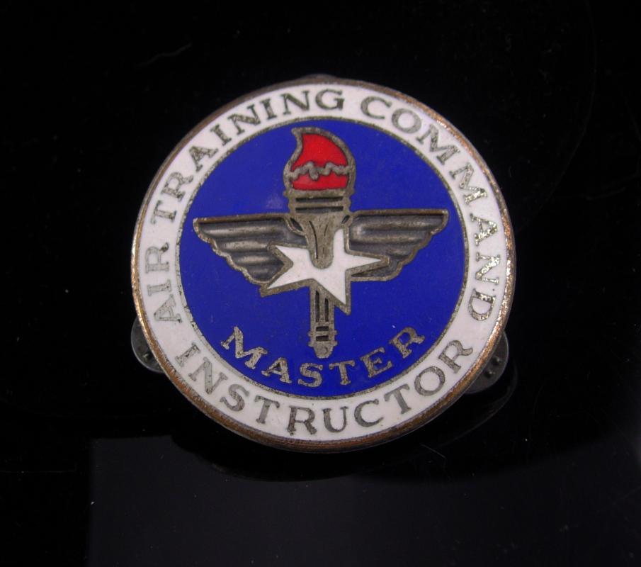 Air training command instructor badge / Vintage Air Force pin / Master instructor / Military Vietnam / aviation / pilot gift /