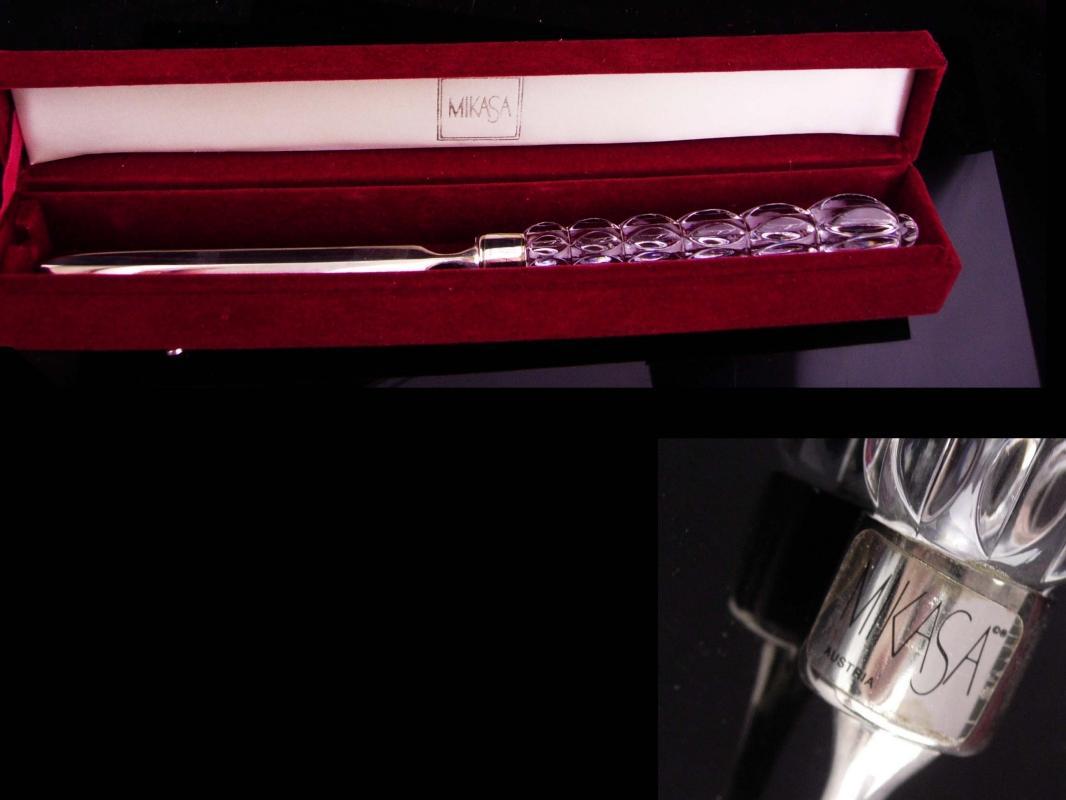 Glass Letter opener / exquisite desk accessory / Gift for her / original velvet case / wedding gift / gift for boss