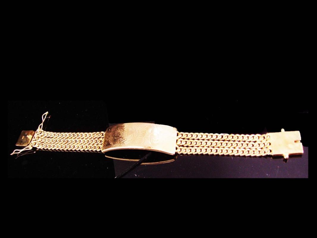 Vintage gold bracelet / women or mens / victorian etchings / extra security clasp / high quality and well made
