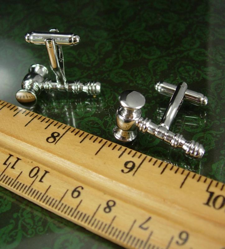 Vintage Gavel Cufflinks / Judge gift / Justice Accessory / Silver cuff links / attorney lawyer gift / Auctioneer gavel