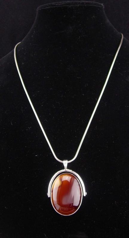 Flip Mirror necklace / agate cabochon / 2 sided compact / vintage pendant / brown agate / 24