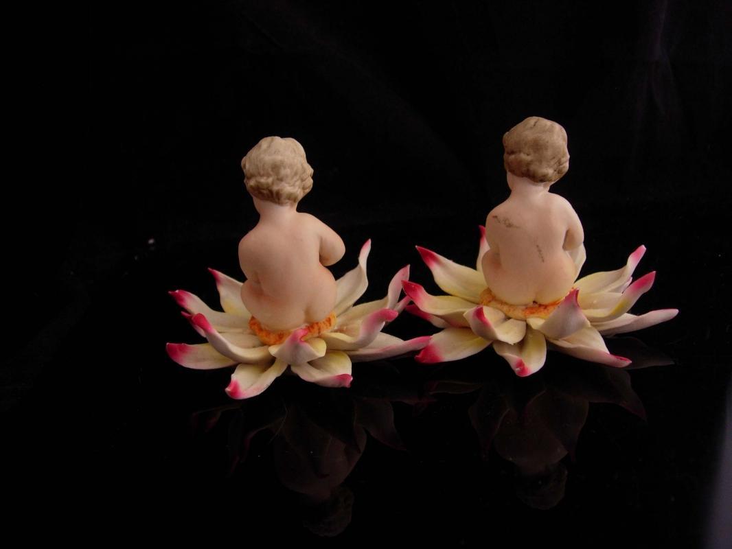 2 Antique Cherubs / bisque Capodimonte baby / Porcelain baby gift / Vintage Italian lily flower figurine / n cworn mark / garden babies