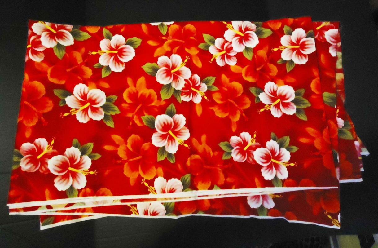 Vintage Fabric / hawaii flowers / polynesian textiles 4998 / Bright red / 8 yards / floral material / Hawaiian wedding