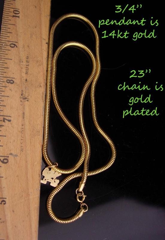 14kt gold Vintage Leprechaun charm / St.Patricks Day / fighting Irish necklace / Notre dame pendant / good luck gift / mens womens necklace