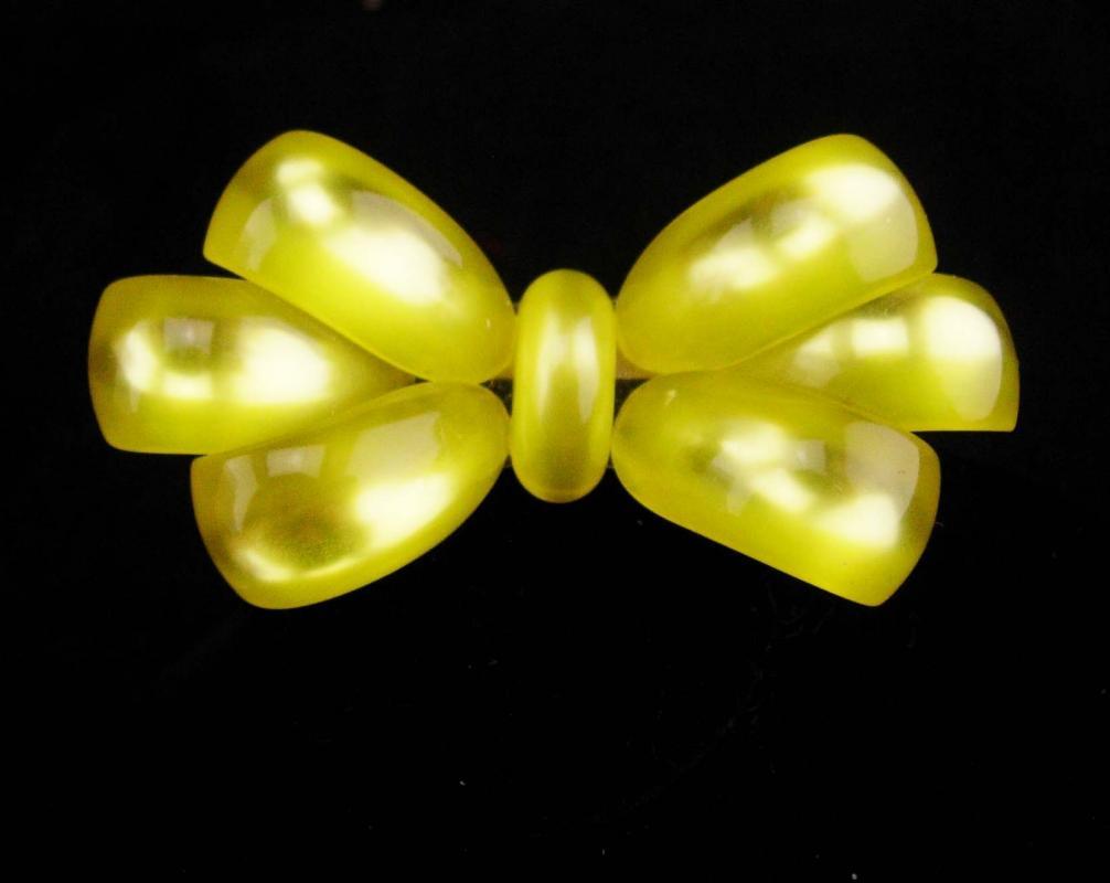 2 Large Lucite bow Brooch / Moonglow lucite / vintage brooch / gift for mom / christmas bow / costume jewelry / something old /yellow orange