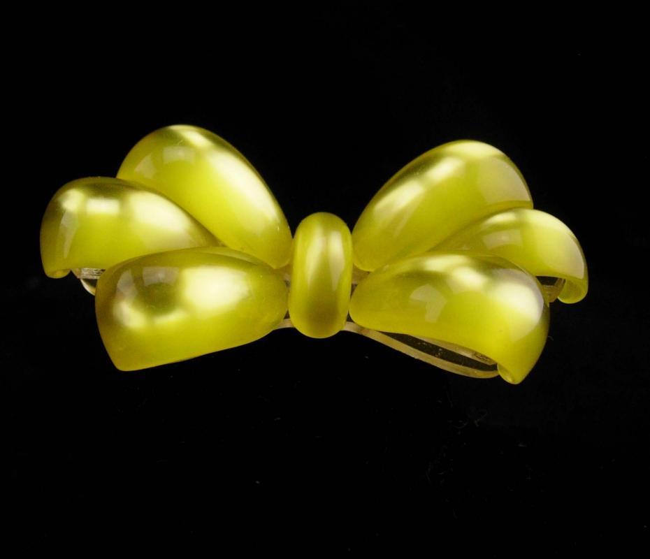 2 Large Lucite bow Brooch / Moonglow lucite / vintage brooch / gift for mom / christmas bow / costume jewelry / something old /yellow orange