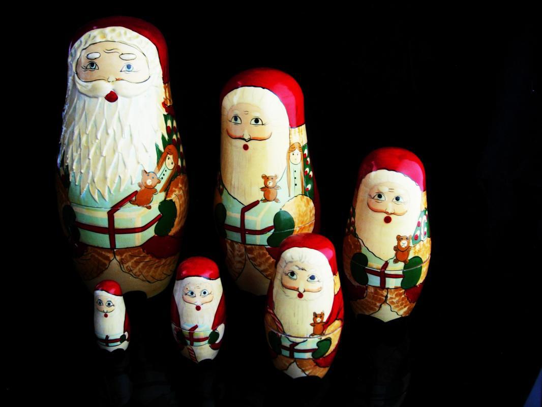 Vintage Nesting set / Victorian Santa Claus / 6 piece Set / Hand Painted / Christmas Folk Art / 7
