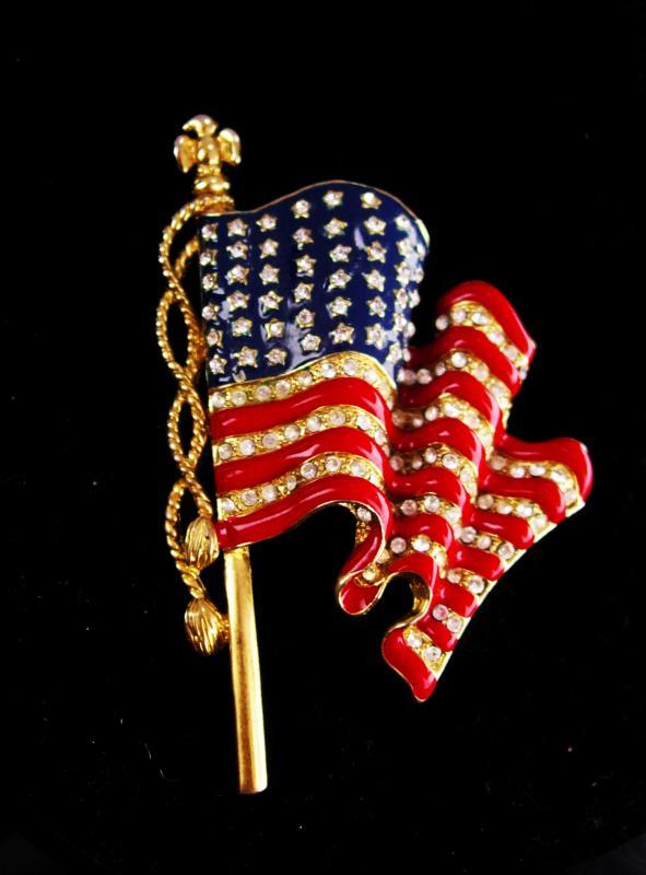 FABULOUS Vintage Flag Brooch / Rhinestone Eagle / Patriotic jewelry / signed pin / Flag lapel pin / red White Blue jewelry political brooch
