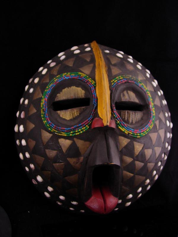 FULL SIZE Bird Mask / vintage wall hanging / creepy hand carved tribal mask / wall hanging / wood bird mask with tongue / african art