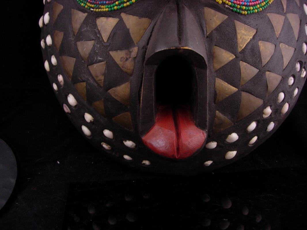 FULL SIZE Bird Mask / vintage wall hanging / creepy hand carved tribal mask / wall hanging / wood bird mask with tongue / african art