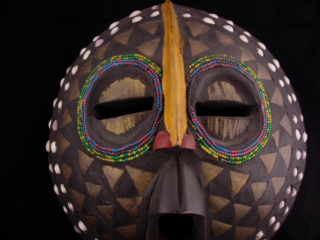 FULL SIZE Bird Mask / vintage wall hanging / creepy hand carved tribal mask / wall hanging / wood bird mask with tongue / african art