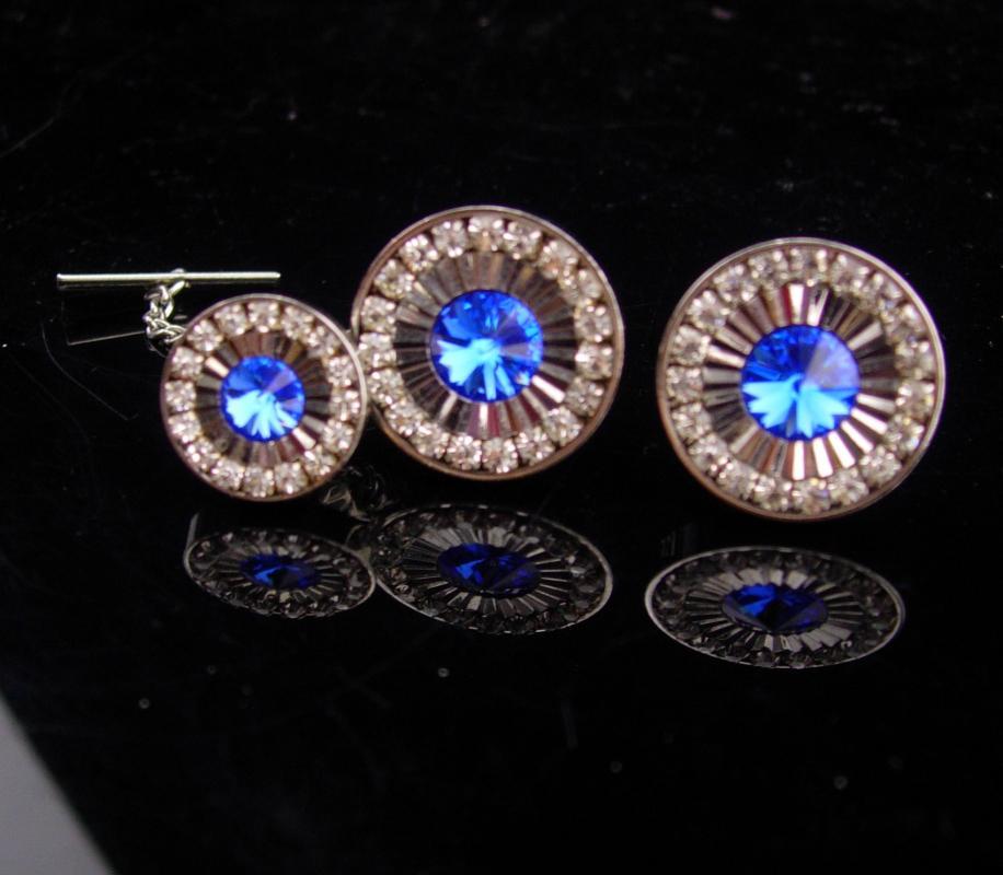 Vintage Blue Cufflinks / stunning baguettes / wedding groom gift / 18th 65th anniversary / December birthstone jewelry sagittarius capricorn