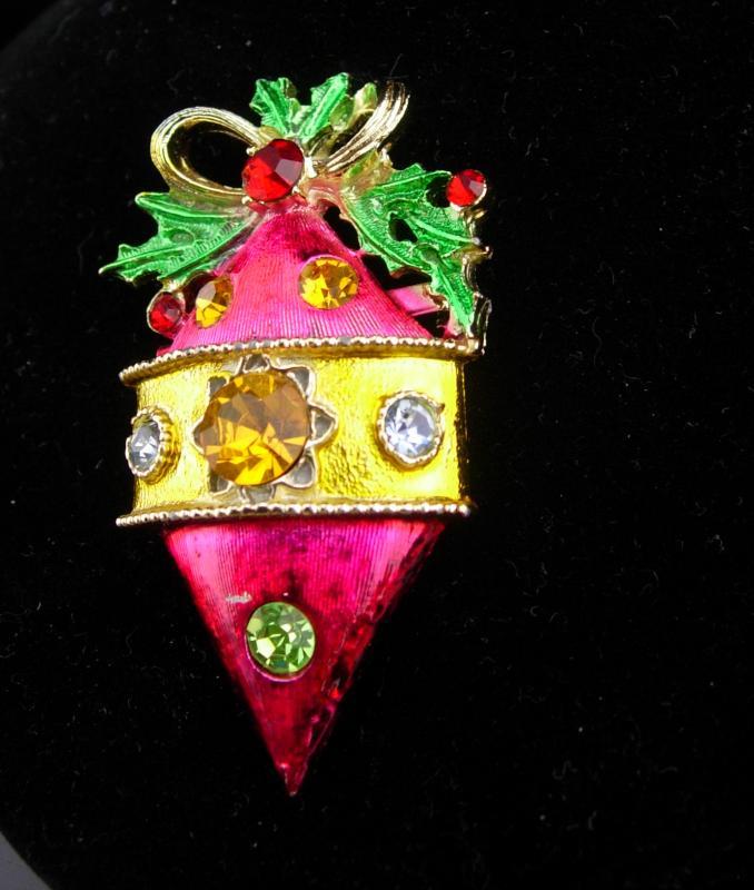 Vintage PINK ornament brooch / Vintage rhinestone pin / Christmas lapel pin / gift for her / december birthday / ornament collector gift