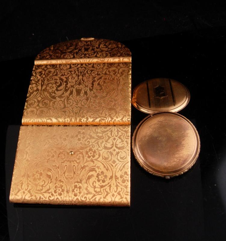 Vintage Art Deco Compact lot / Two compacts / elgina round compact / Coty envelope shape hinged compact / 25 cent refills