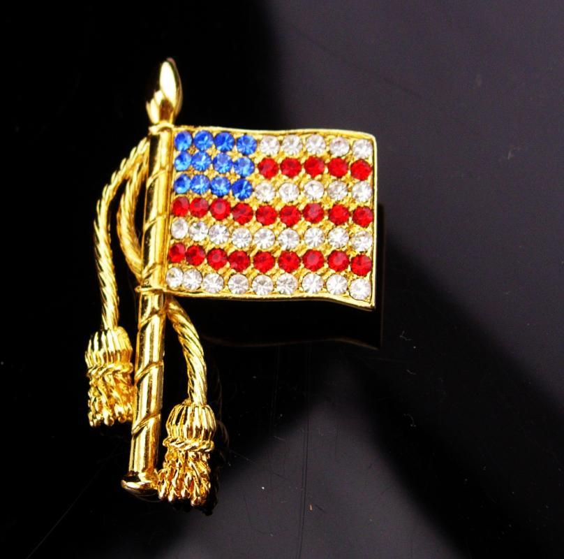Rhinestone Flag brooch / Patriotic jewelry / USA red white Blue / Vintage pin / Gold mens lapel pin / Military Veteran gift