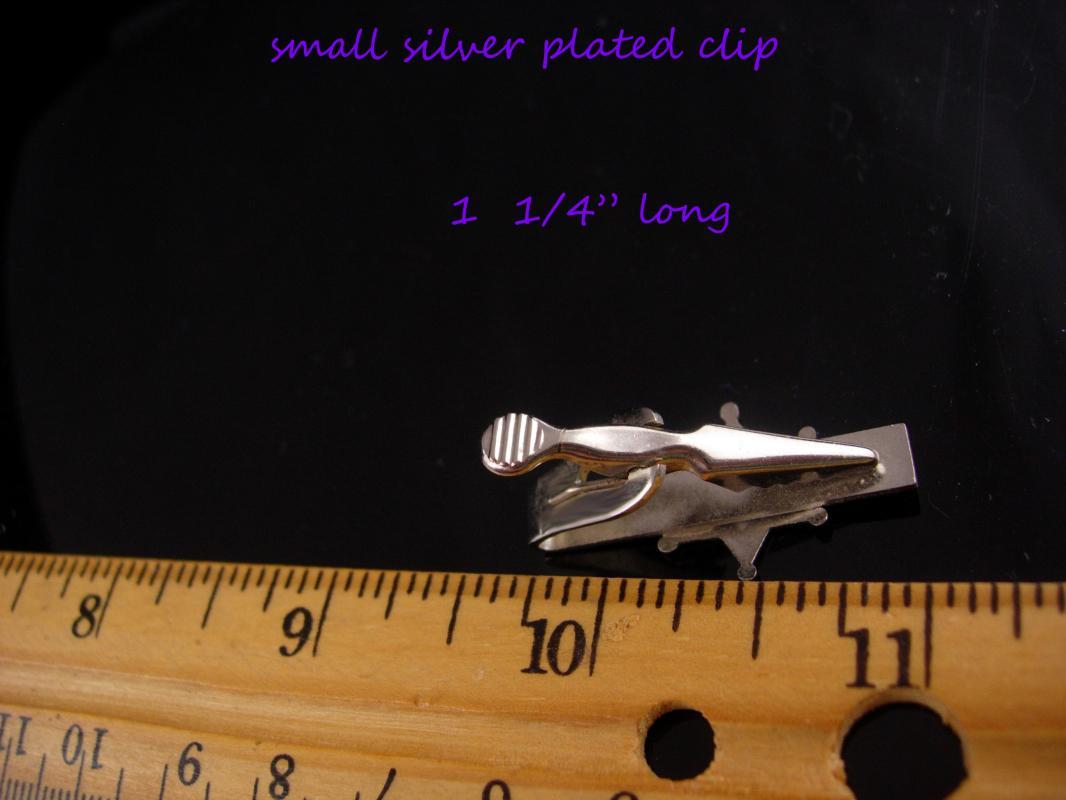Sheriff star tie clip / small vintage silver tie bar / Andy of Mayberry / silver Badge / wild west lawman / novelty gift / stocking stuffer