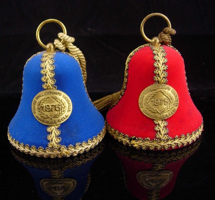 1975 1976 Reuge Bells / swiss music box / Musical bells / madonna and child / Christmas ornaments / Christmas Decoration / Adeste Fideles