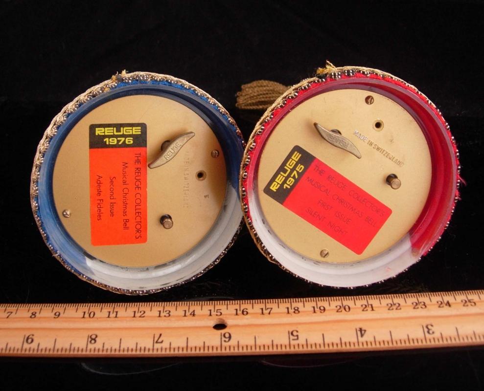 1975 1976 Reuge Bells / swiss music box / Musical bells / madonna and child / Christmas ornaments / Christmas Decoration / Adeste Fideles