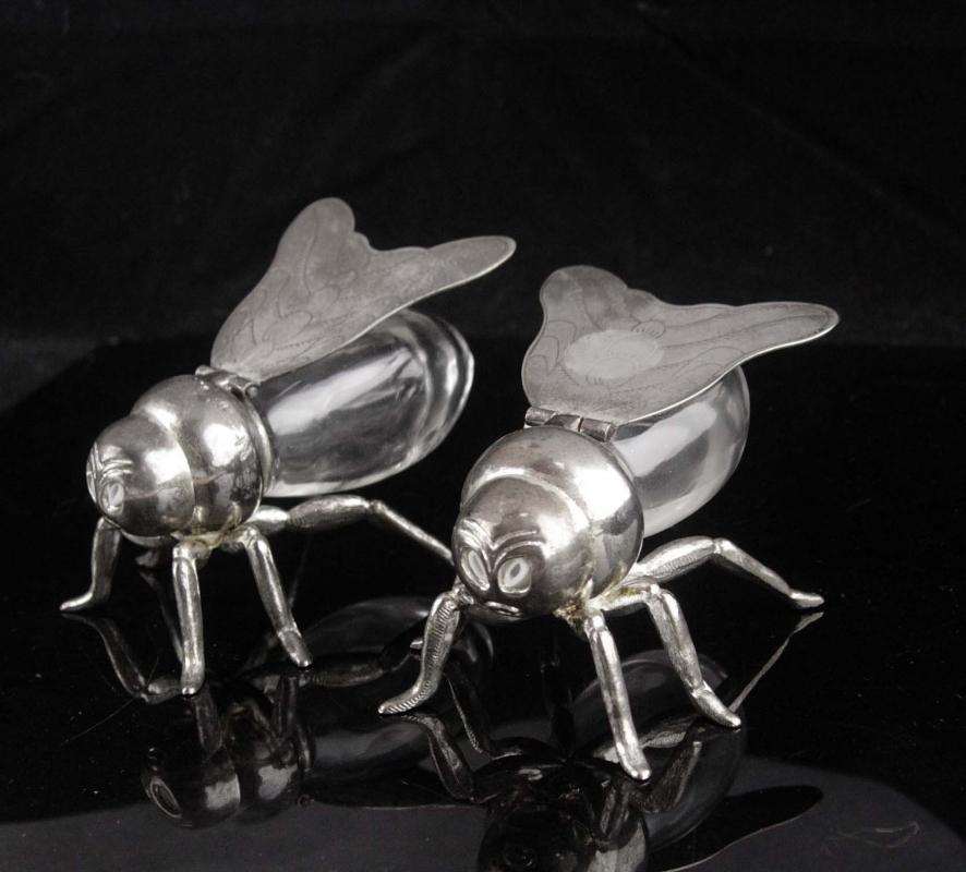 Vintage BIZARRE Salt Pepper shakers / mechanical fly / godinger bee / insect set / figural novelty silver set / Seabee navy / Gardener gift