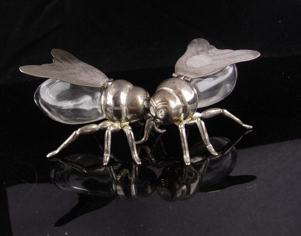 Vintage BIZARRE Salt Pepper shakers / mechanical fly / godinger bee / insect set / figural novelty silver set / Seabee navy / Gardener gift
