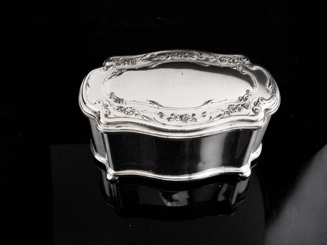 Antique Jewelry casket / Large Victorian box /Reed & Barton / silver footed jewelry case / Wedding gift / velvet lined Trinket box / Vanity