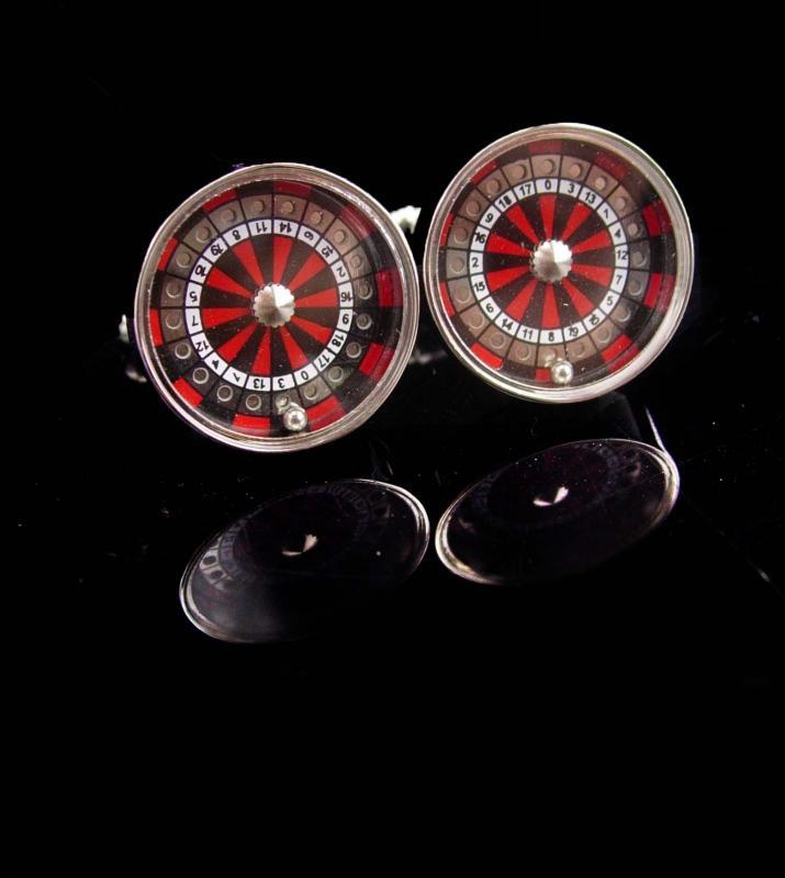 Roulette Wheel Cufflinks / It SPINS / Casino Cufflinks / Vintage Gamber gift / Mechanical vintage silver cufflinks / Lucky Number