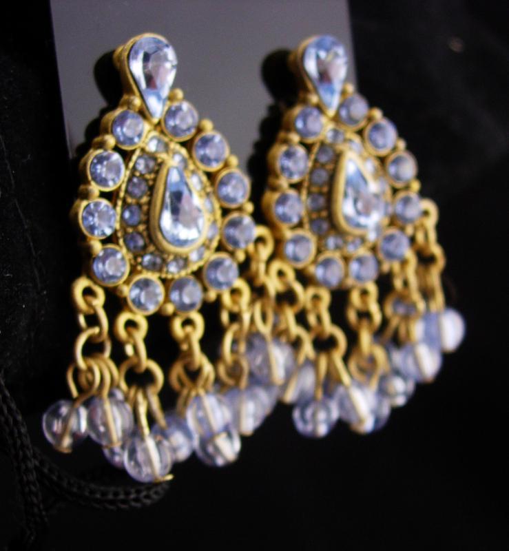 Vintage Rhinestone earrings / Clip on chandelier set / Gypsy bohemian earrings / gold blue stones / wedding jewelry / mother of bride gift