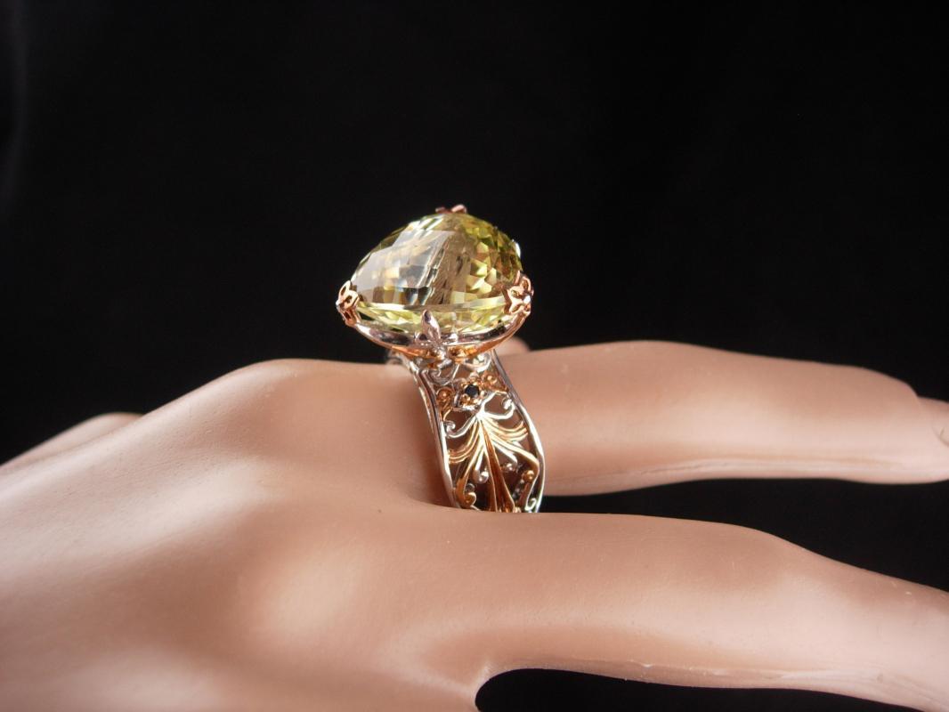 HUGE 4CT peridot ring / Cushion cut Cocktail Ring / Vintage Sapphire Sterling ring / Size 7 1/2 / 1st anniversary / August /virgo birthday