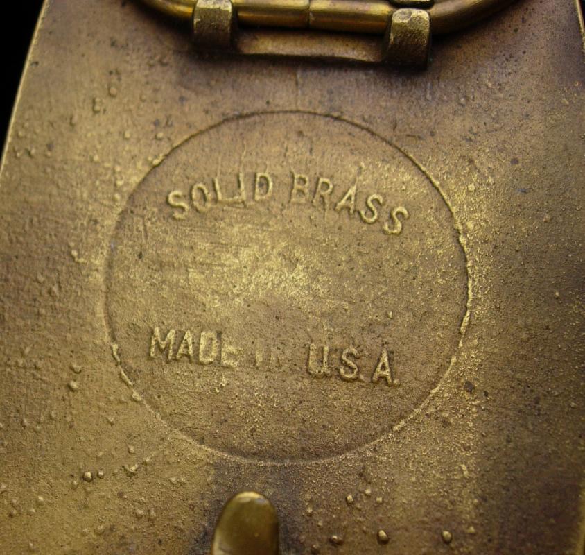 Vintage Dog BUCKLE / golden retriever / Hunting dog / Pointer Spaniel / animal lover / brass duck buckle / mens cool hunter made in usa