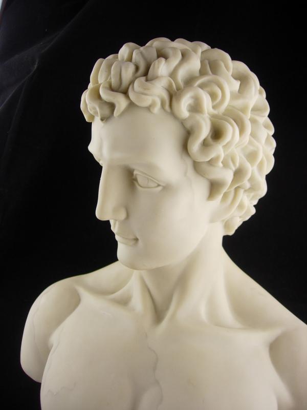 Signed Nude bust / David statue / 17