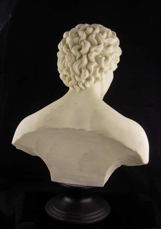 Signed Nude bust / David statue / 17