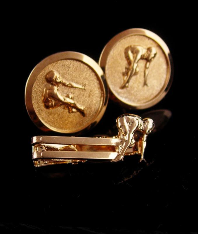 Vintage Marathon cufflinks / runner tie clip / Sports gift / Athletic set / gold track cufflinks / Cross country gift / sprinter cufflinks