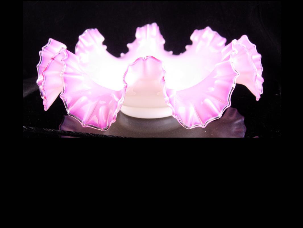 Light Pink crimped ruffled edge Bowl / large vintage 8